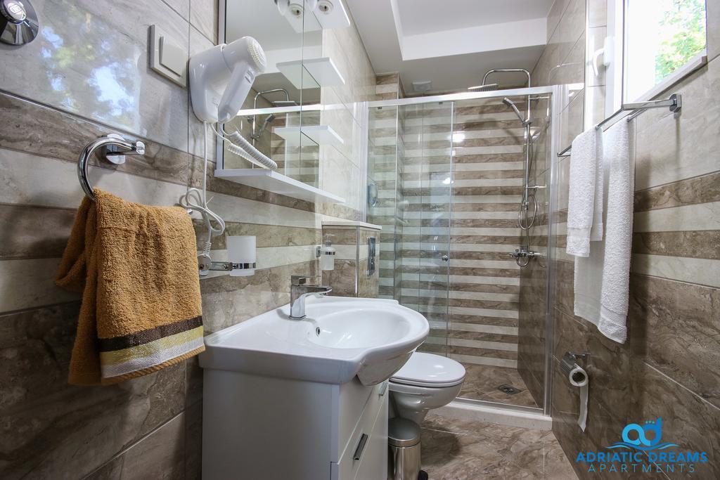 Adriatic Dreams Apartments Dobra Voda Bagian luar foto