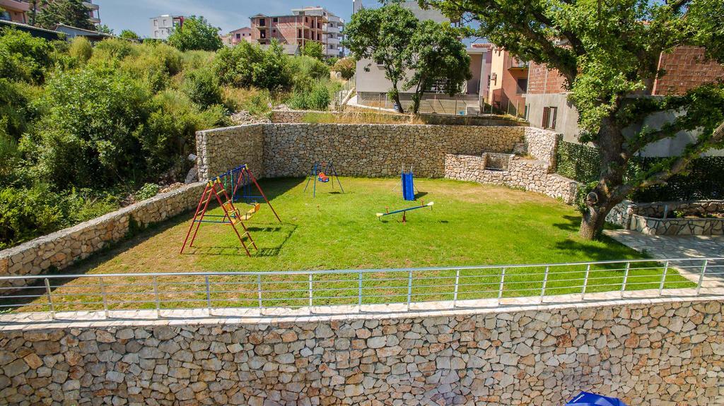 Adriatic Dreams Apartments Dobra Voda Bagian luar foto