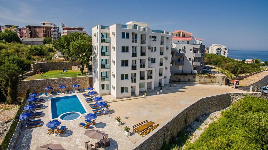 Adriatic Dreams Apartments Dobra Voda Bagian luar foto