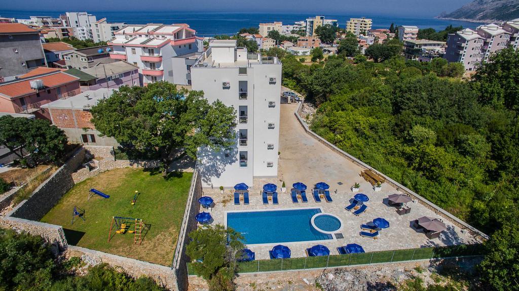 Adriatic Dreams Apartments Dobra Voda Bagian luar foto