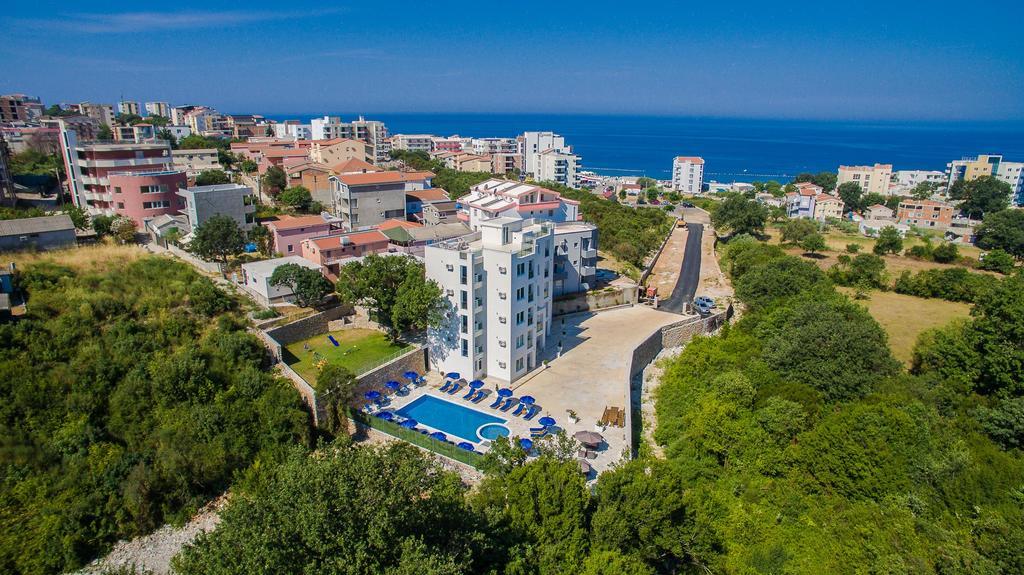 Adriatic Dreams Apartments Dobra Voda Bagian luar foto